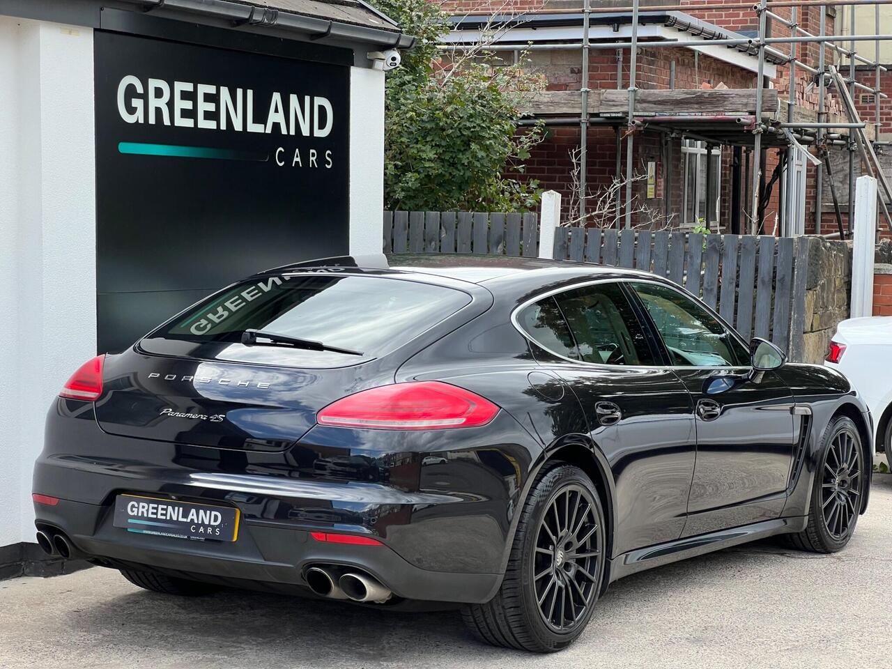 Used 2014 Porsche Panamera for sale in Sheffield