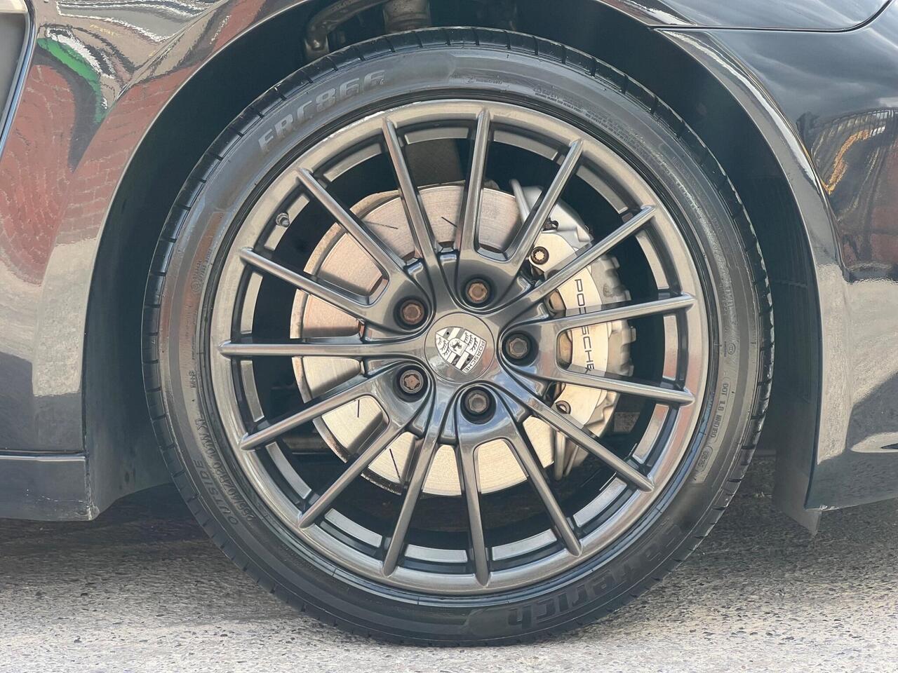Used 2014 Porsche Panamera for sale in Sheffield
