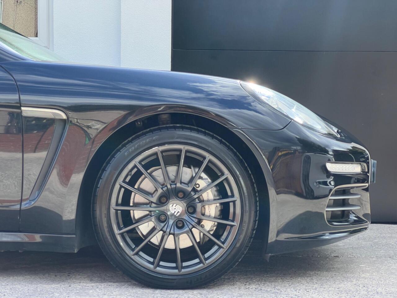 Used 2014 Porsche Panamera for sale in Sheffield
