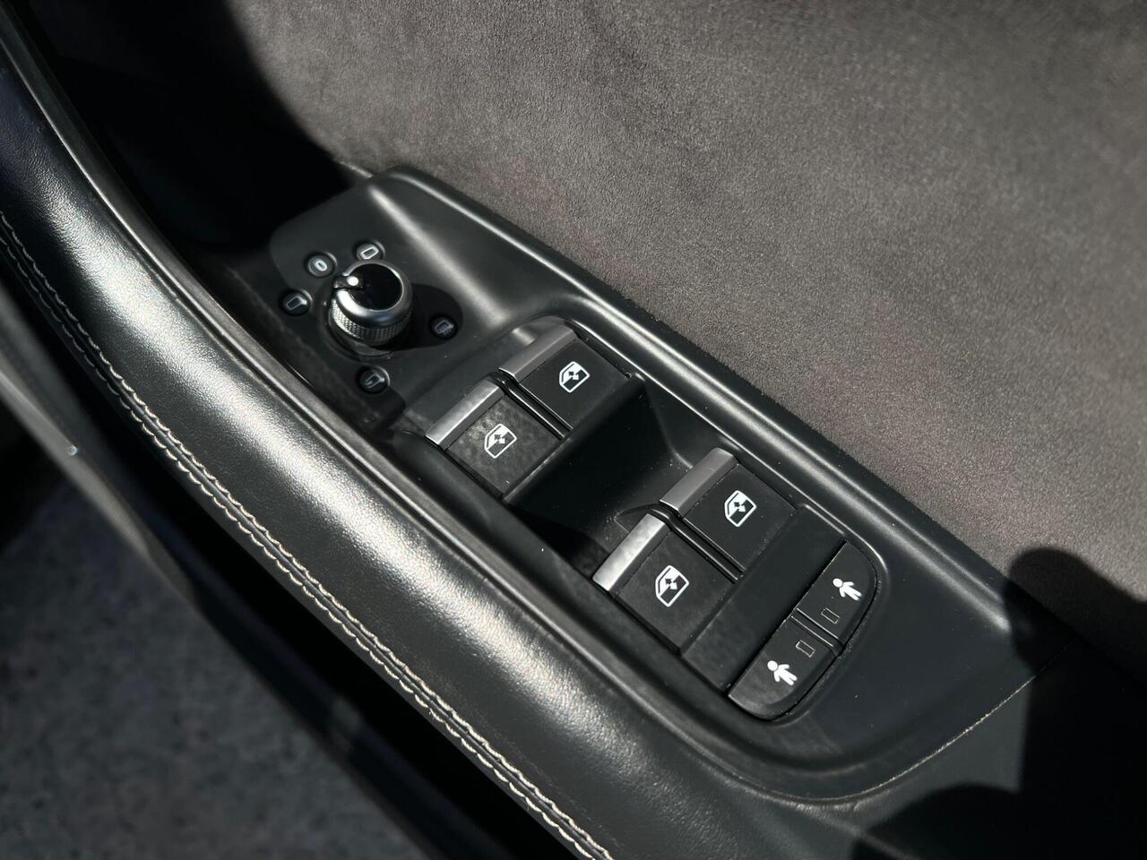 Used 2018 Audi SQ7 for sale in Sheffield