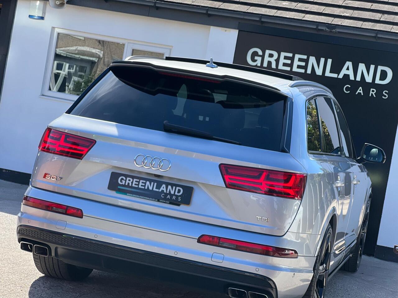 Used 2018 Audi SQ7 for sale in Sheffield
