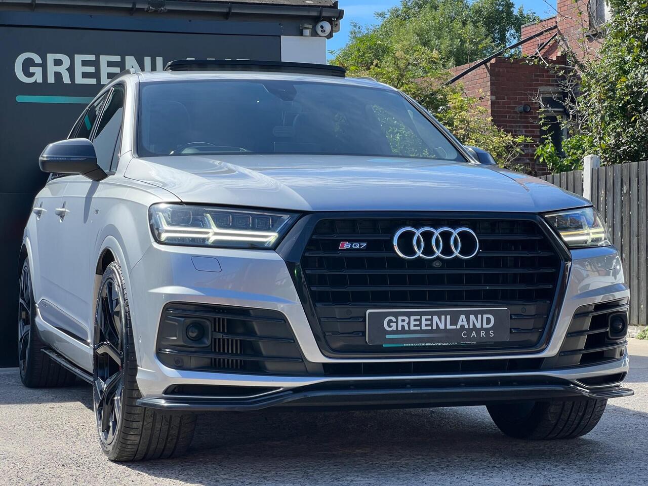 Used 2018 Audi SQ7 for sale in Sheffield