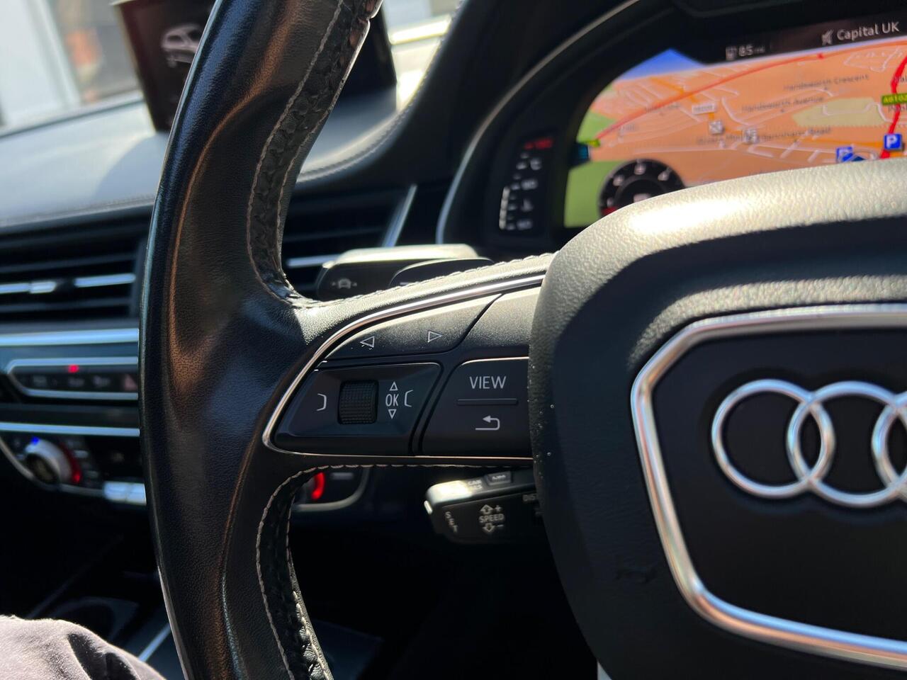 Used 2018 Audi SQ7 for sale in Sheffield