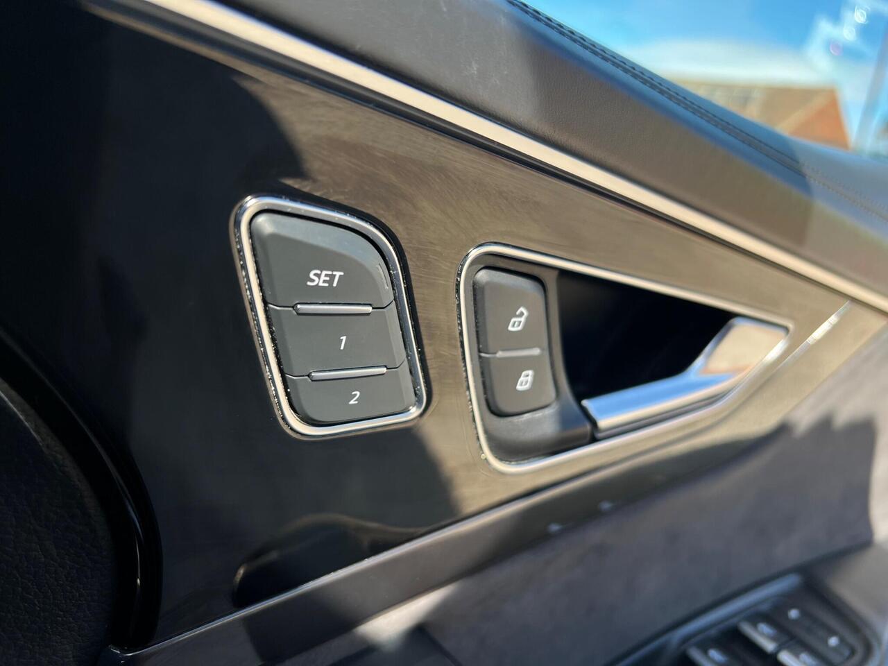 Used 2018 Audi SQ7 for sale in Sheffield