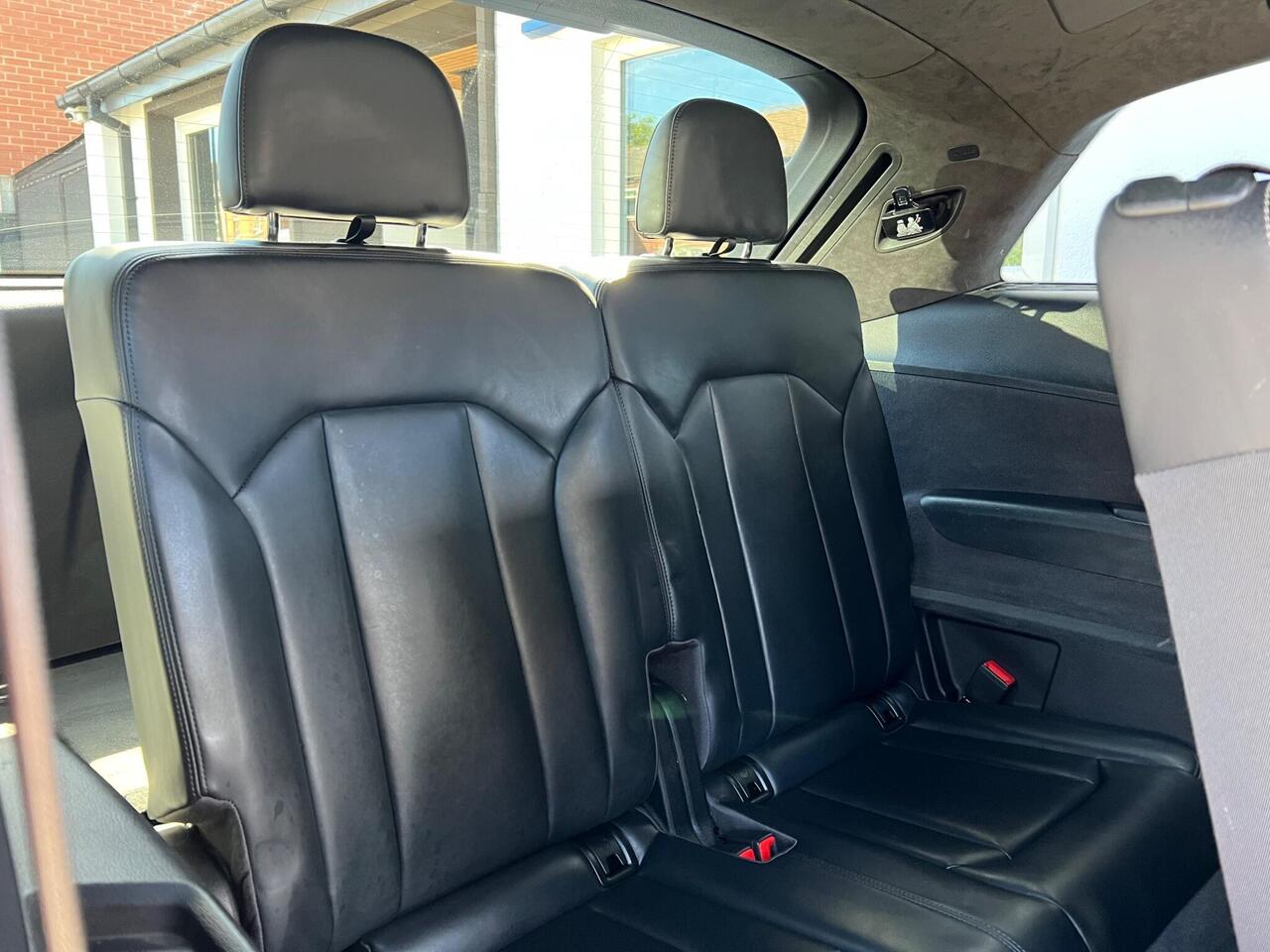 Used 2018 Audi SQ7 for sale in Sheffield