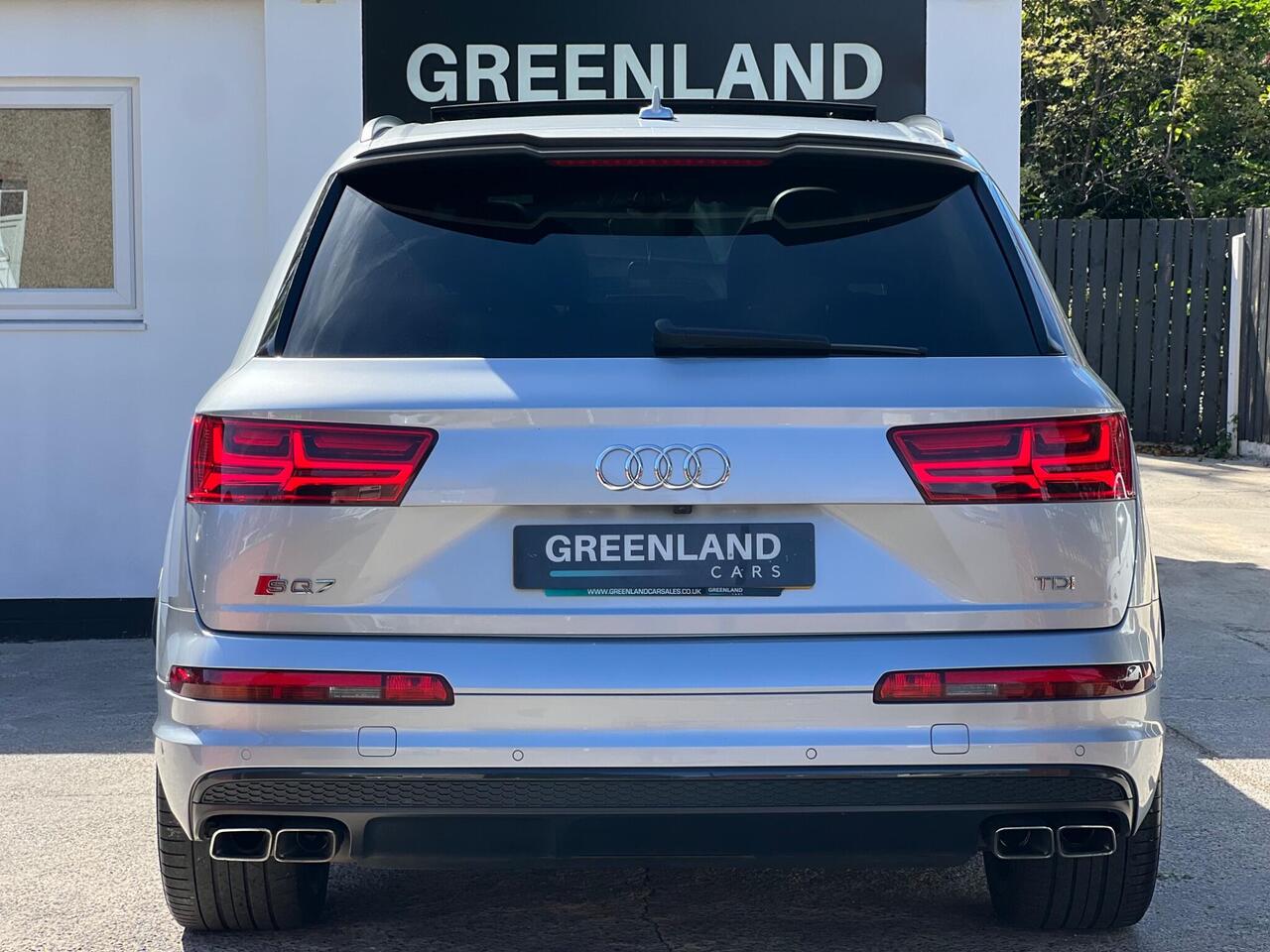 Used 2018 Audi SQ7 for sale in Sheffield