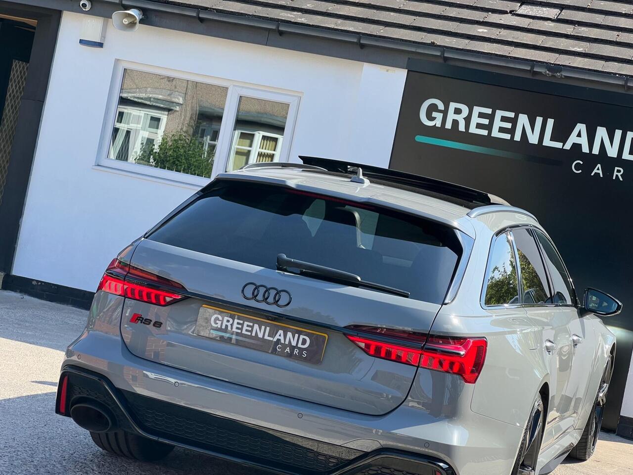 Used 2021 Audi RS6 Avant for sale in Sheffield