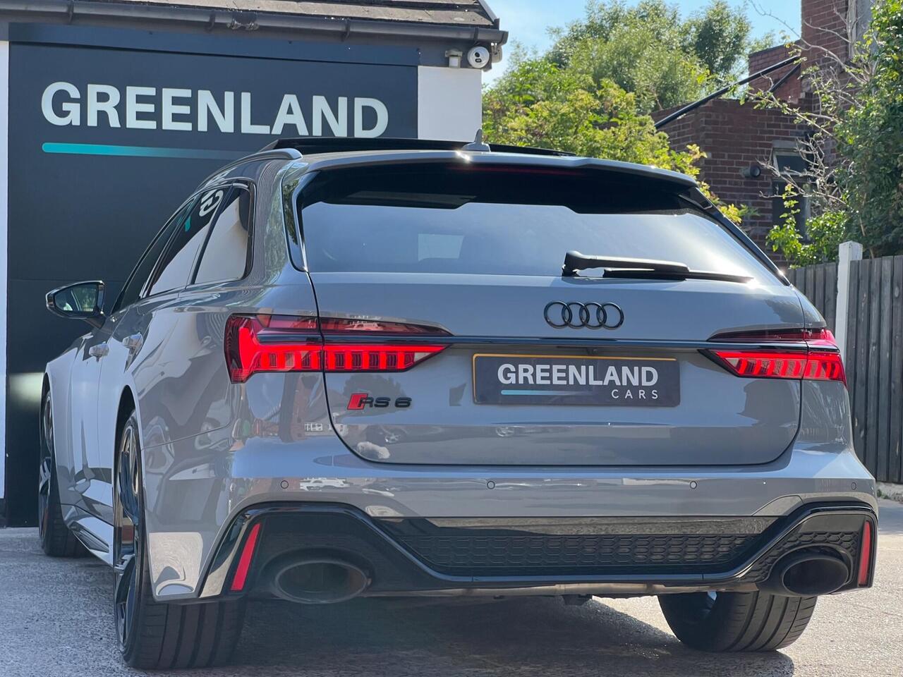 Used 2021 Audi RS6 Avant for sale in Sheffield