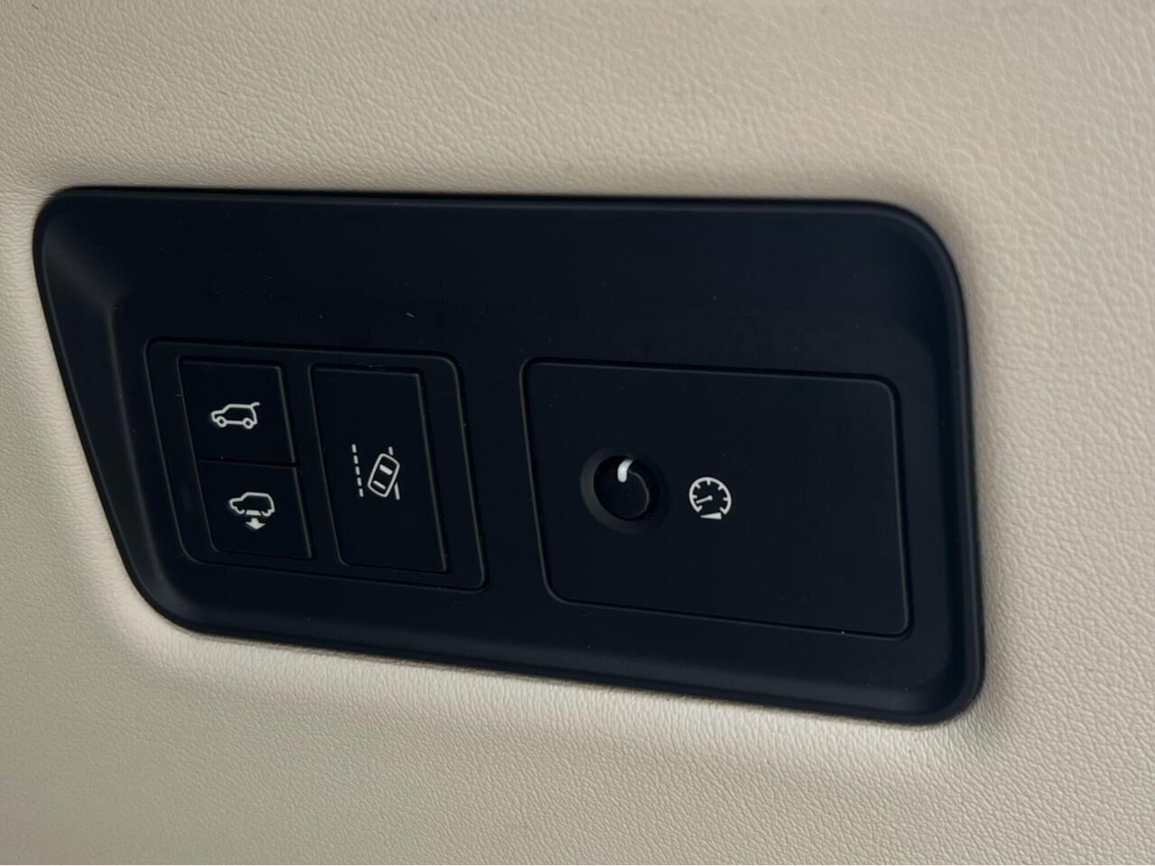 Used 2015 Land Rover Range Rover Sport for sale in Sheffield