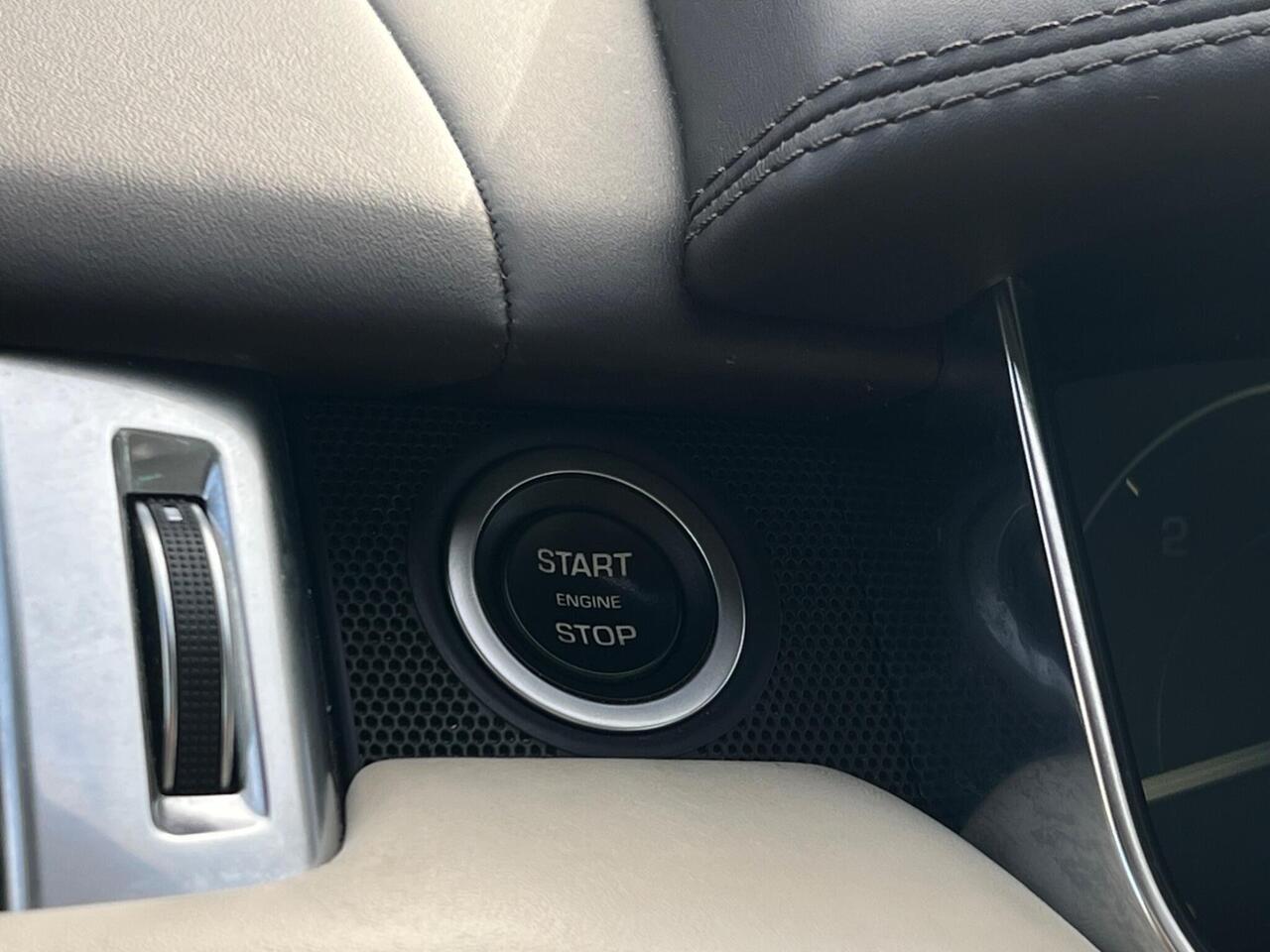 Used 2015 Land Rover Range Rover Sport for sale in Sheffield