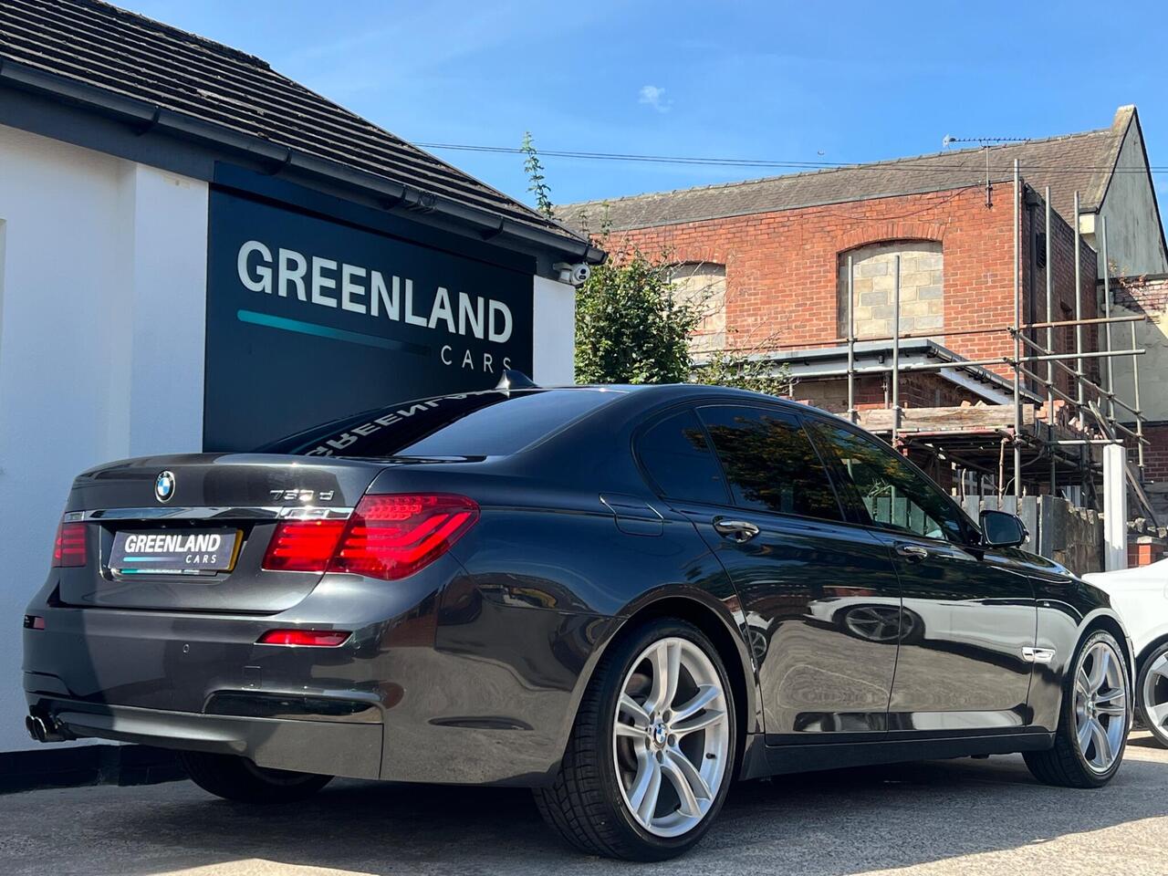 Used 2015 BMW 7 Series for sale in Sheffield