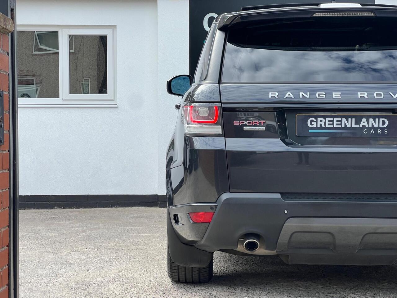 Used 2016 Land Rover Range Rover Sport for sale in Sheffield