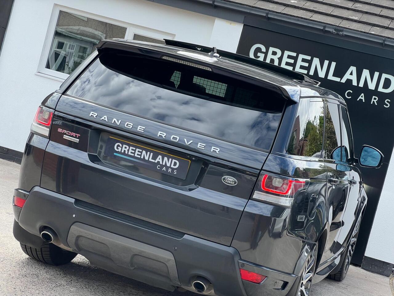 Used 2016 Land Rover Range Rover Sport for sale in Sheffield