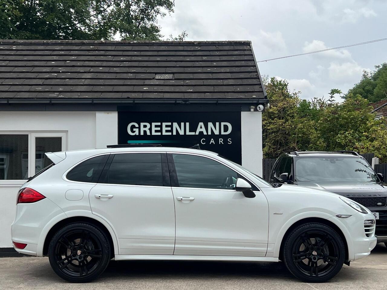 Used 2012 Porsche Cayenne for sale in Sheffield