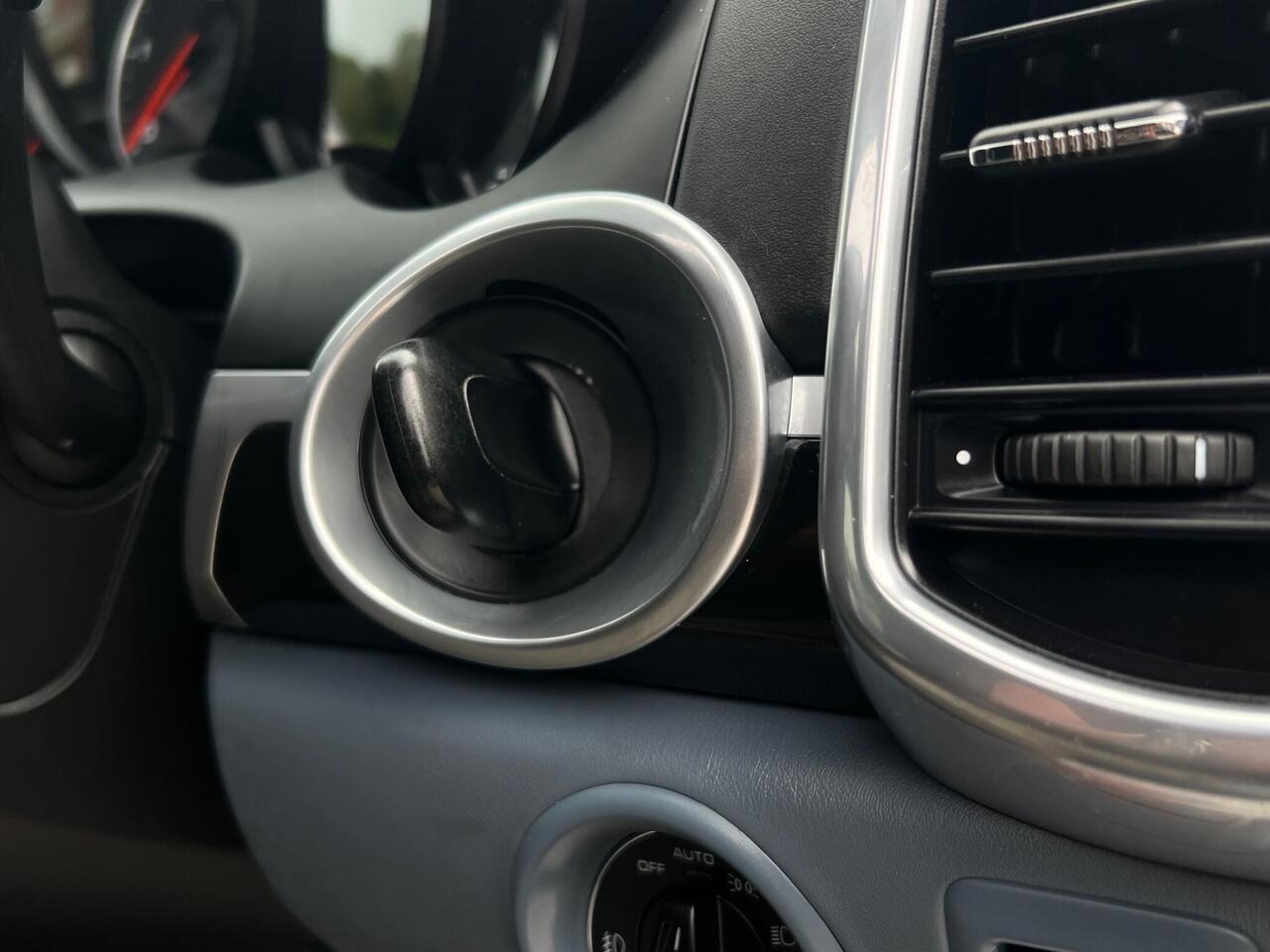 Used 2012 Porsche Cayenne for sale in Sheffield