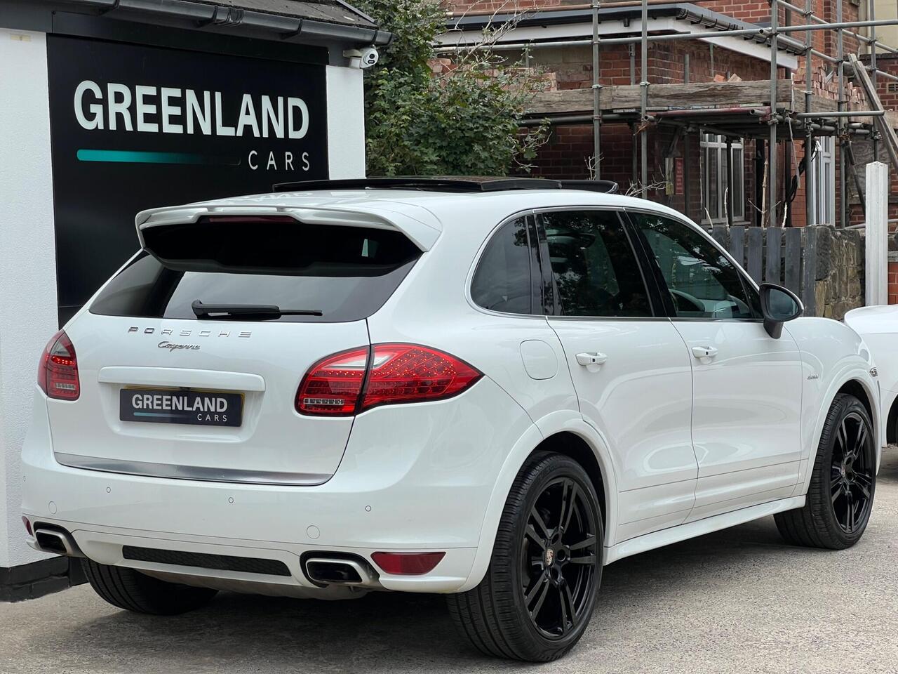 Used 2012 Porsche Cayenne for sale in Sheffield