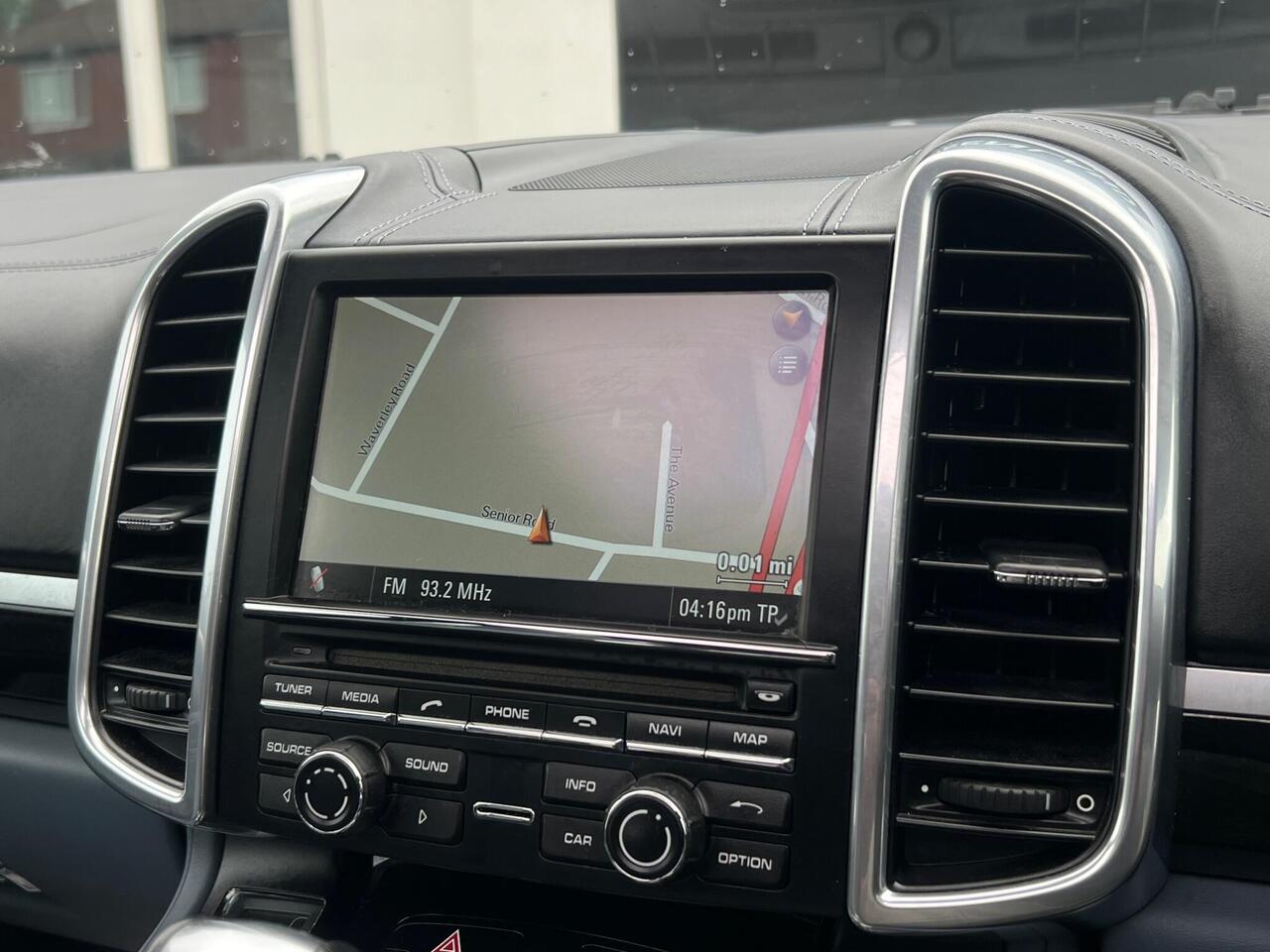 Used 2012 Porsche Cayenne for sale in Sheffield