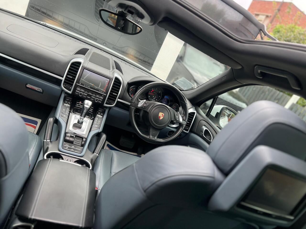 Used 2012 Porsche Cayenne for sale in Sheffield