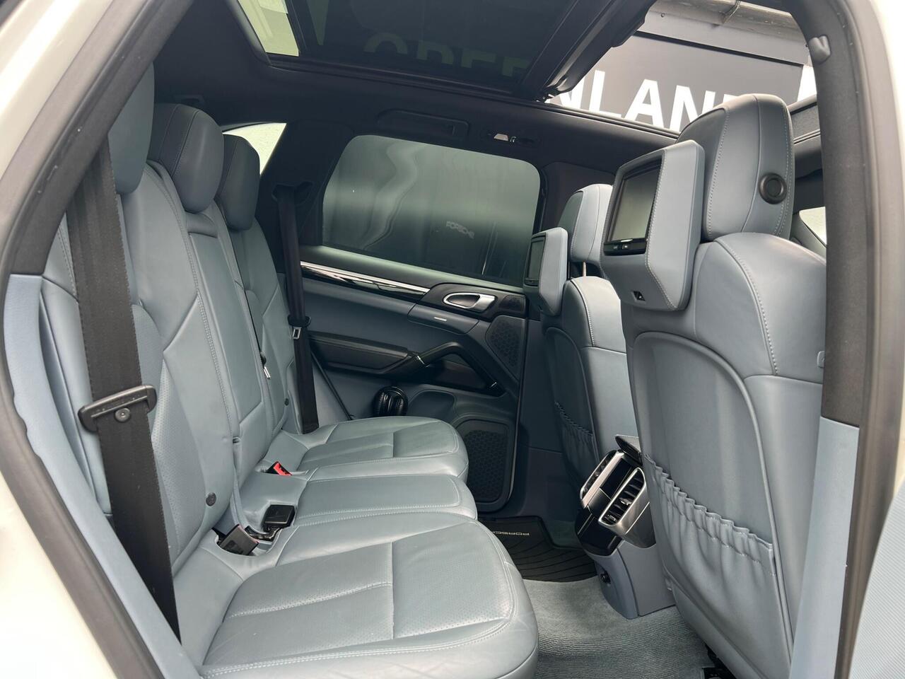Used 2012 Porsche Cayenne for sale in Sheffield