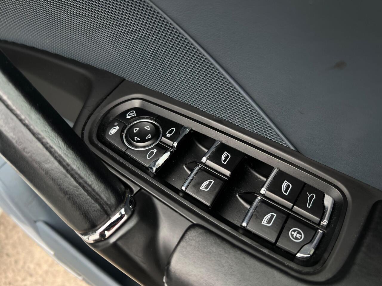 Used 2012 Porsche Cayenne for sale in Sheffield