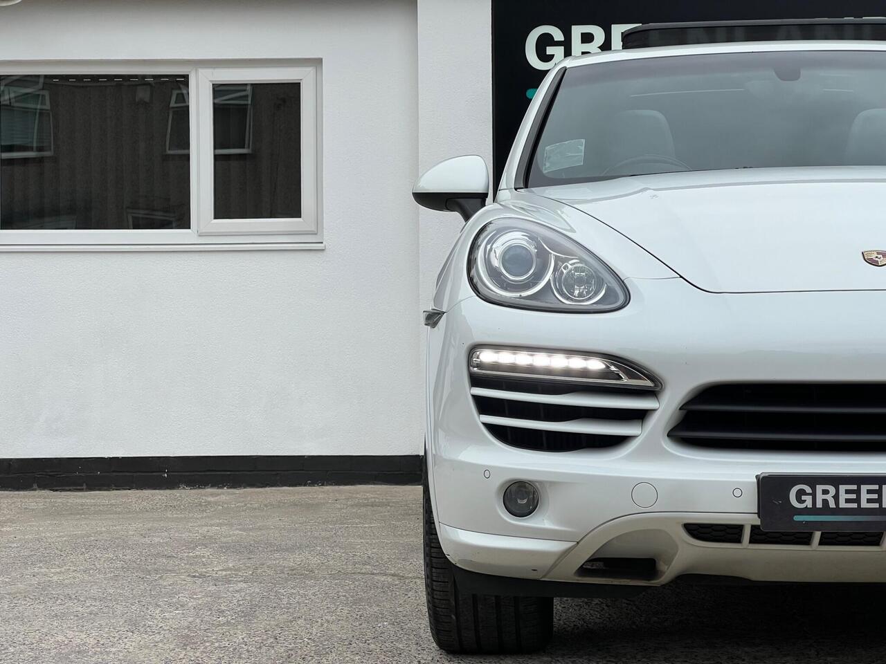 Used 2012 Porsche Cayenne for sale in Sheffield