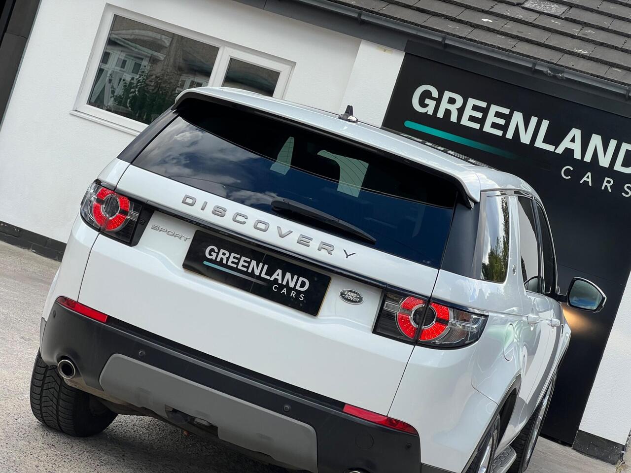Used 2016 Land Rover Discovery Sport for sale in Sheffield