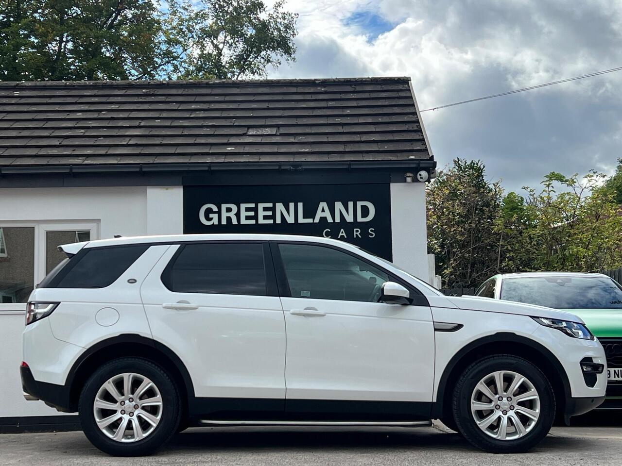 Used 2016 Land Rover Discovery Sport for sale in Sheffield
